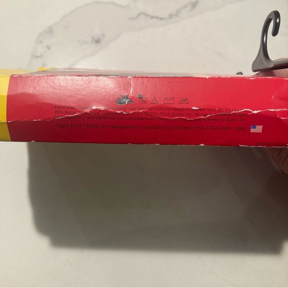 SPANX Size A Reversible Tights in Black Bittersweet NEW Dead Stock - Picture 3 of 6